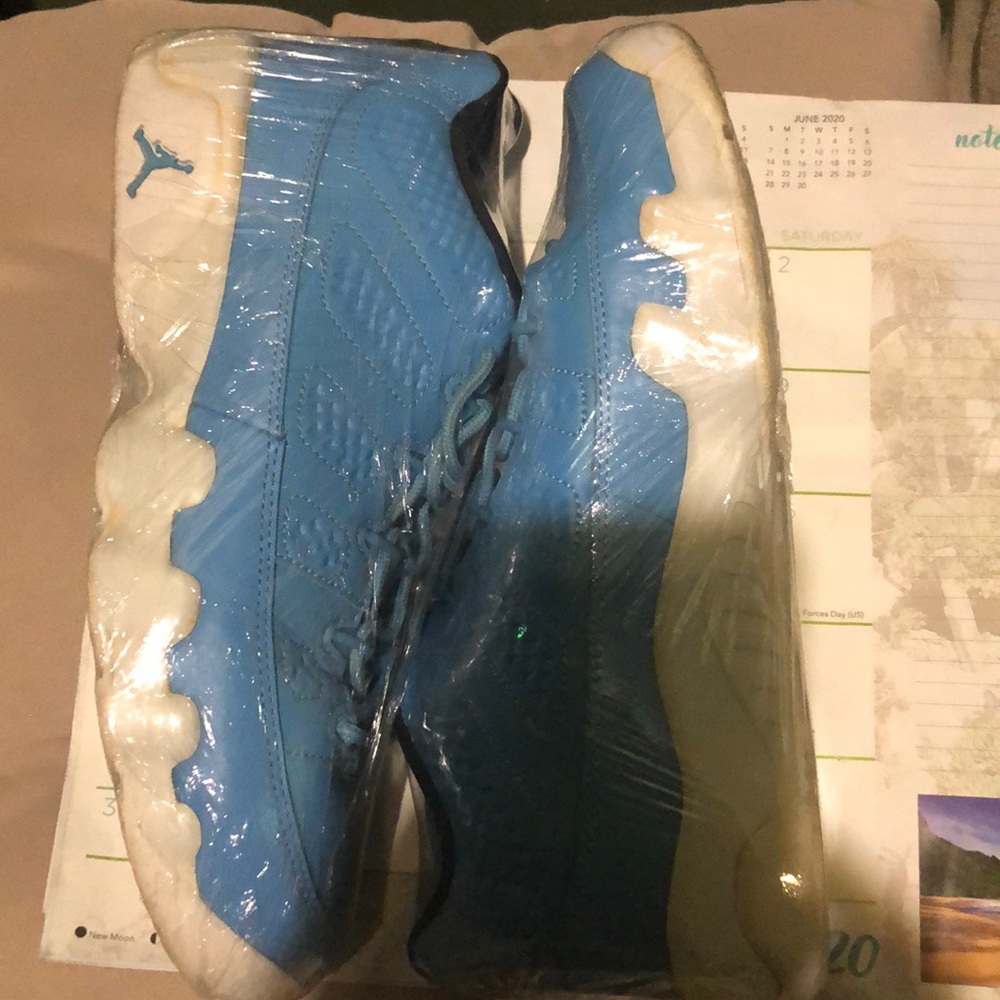 AJ Retro 9 Size 7